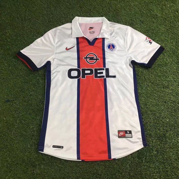 98-99 Paris away - Click Image to Close